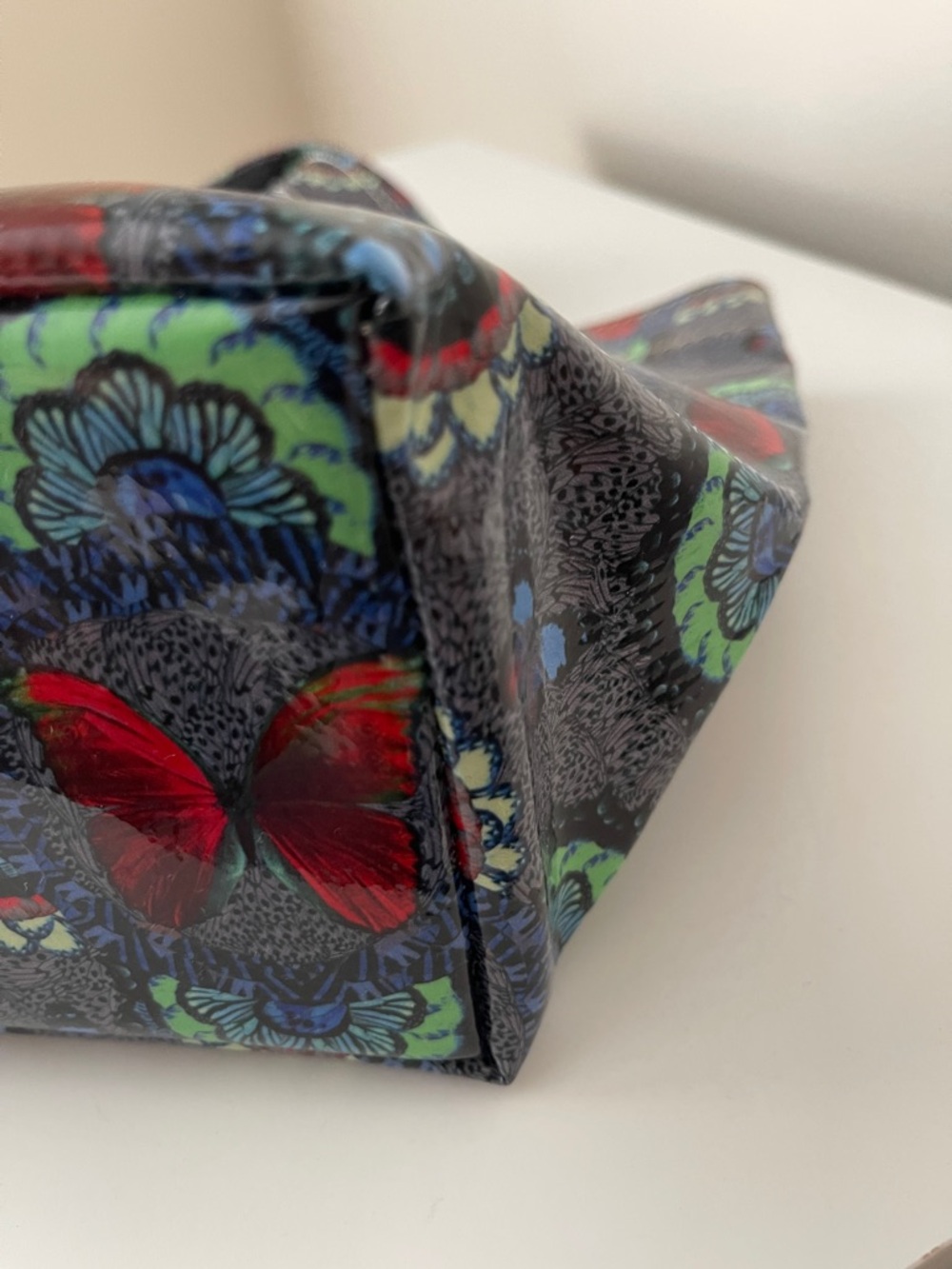NWOT.. Consuela Mini Glossy Butterfly Tote in Blue, Red and Green - Picture 4 of 7